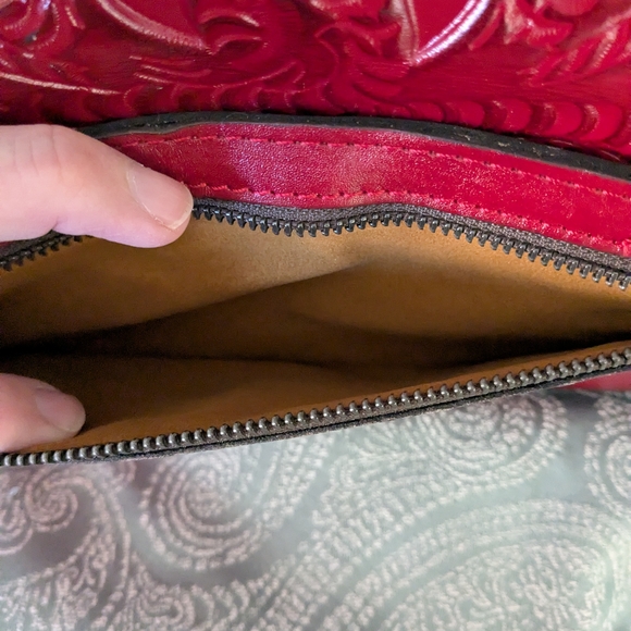 Patricia Nash Red Leather Crossbody Bag - Picture 13 of 13